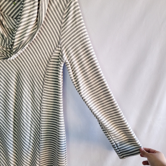 Dakini Yoga Hooded Long Sleeve Sweater Dress Womens Medium - Picture 5 of 7